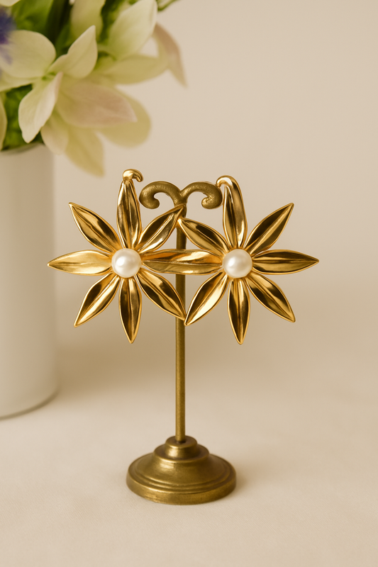 Dariyana Daisy Earrings