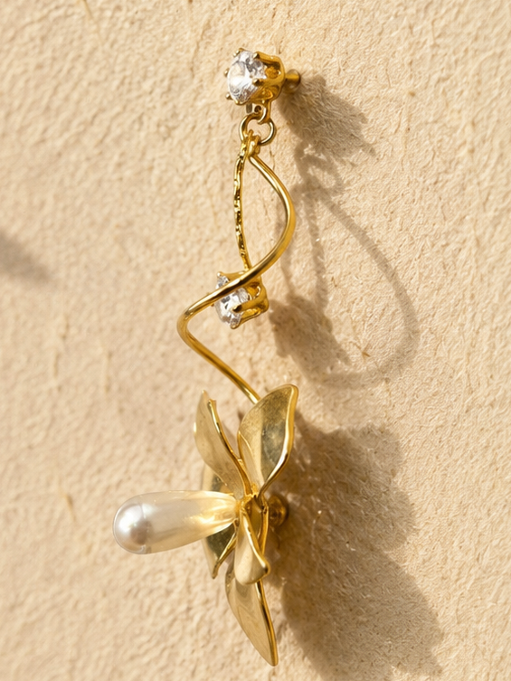 Dariyana Jasmine Earring