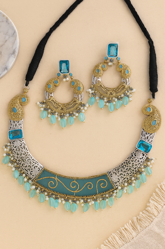 Dariyana Nilaya Necklace
