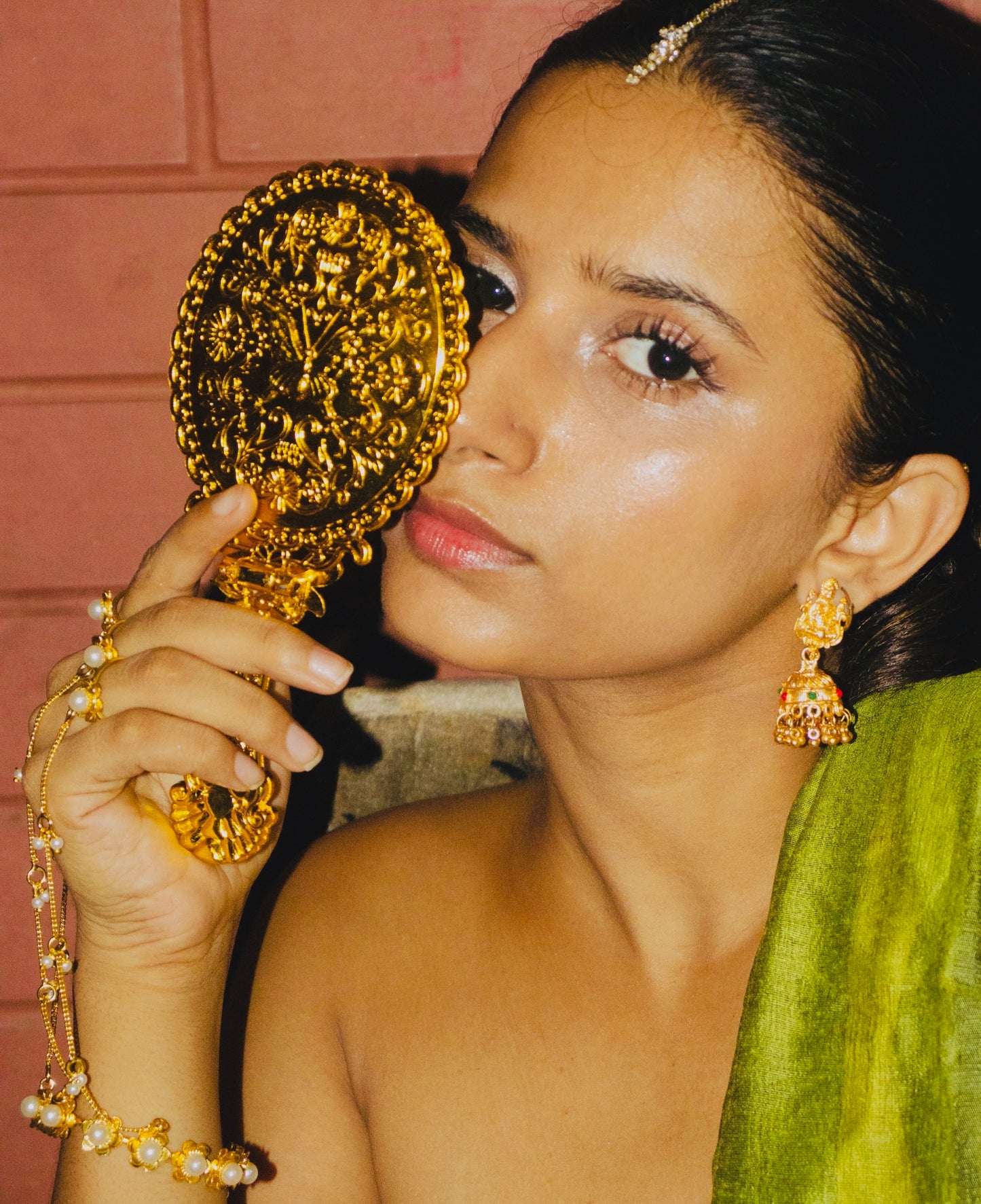 Amaltaas Brass Haathphool