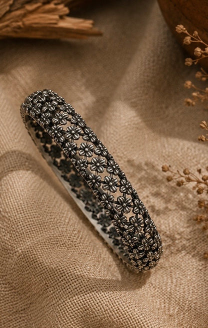 Mahgul Kangan