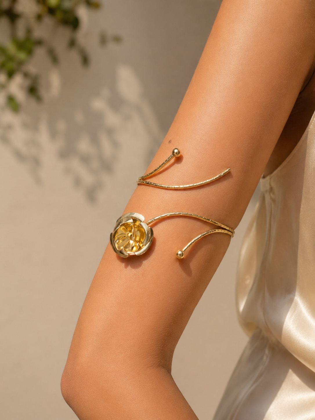 Dariyana Rose Armlet