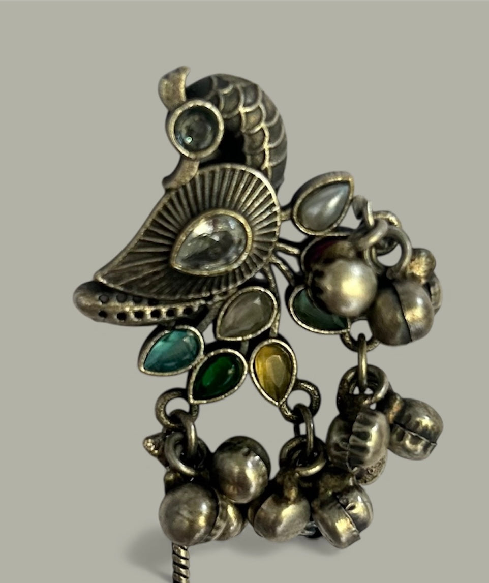 Dariyana Morni  Earrings