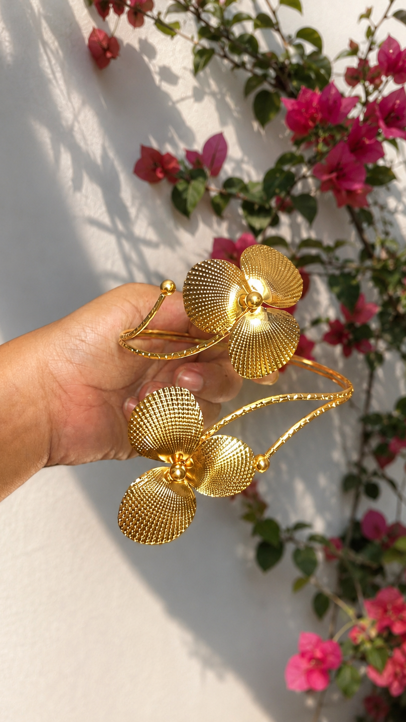 Dariyana Aurelia  Armlet