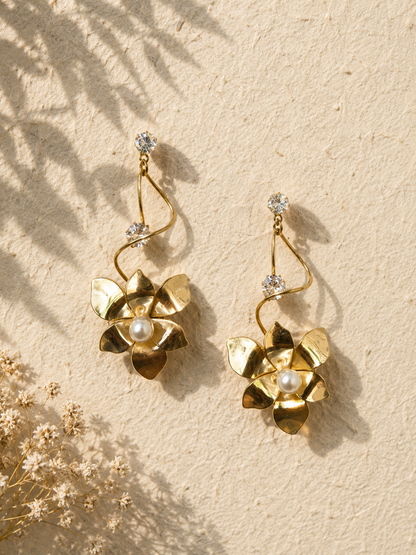 Dariyana Jasmine Earring