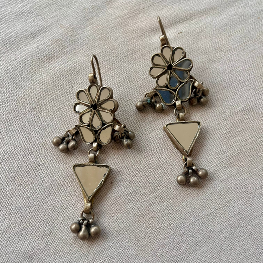 Dariyana Chamkeela Earrings
