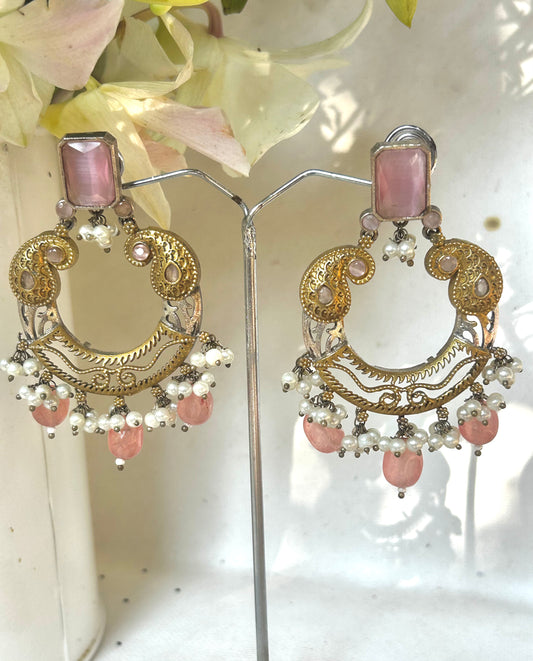 Dariyana Komal Earrings